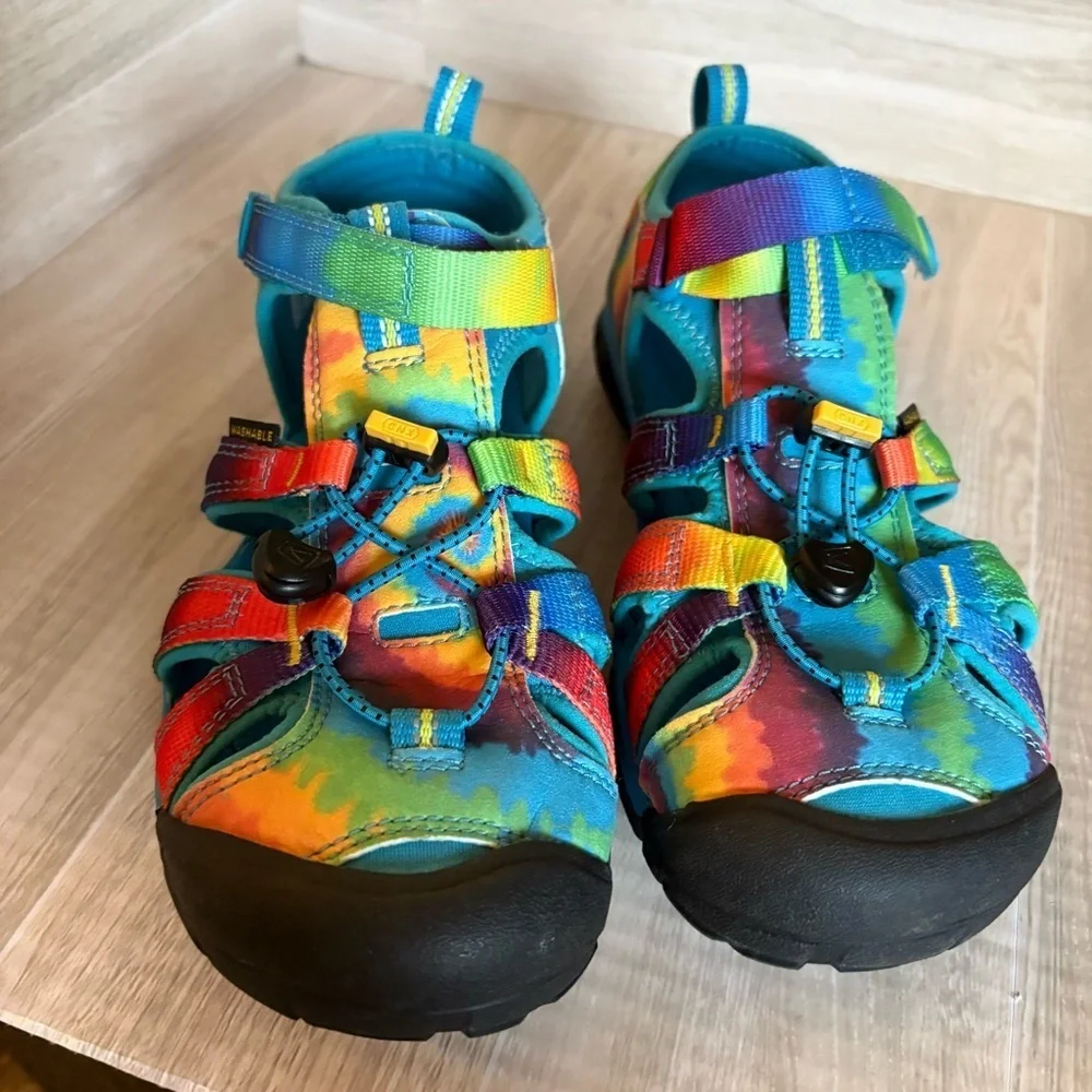 Keen Seacamp I| CNX Youth Sandals Sz 4 Vivid Blue Original Tie Dye Toggle EUC